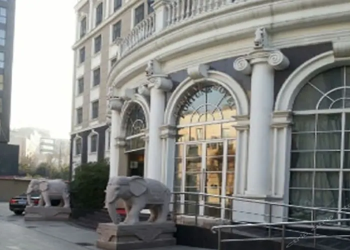 Fortune Hotel